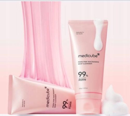  PDRN Pink Whip Cleanser – Pianka Oczyszczająca do Twarzy Medicube 